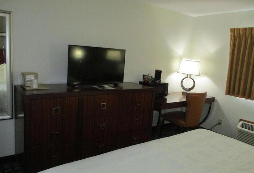 适合残疾人士使用的带超级大床的标准间, Surestay Hotel By Best Western Manchester