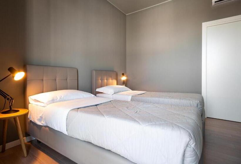 1 Bedroom Penthouse Apartment, Dreams Hotel Città Studi