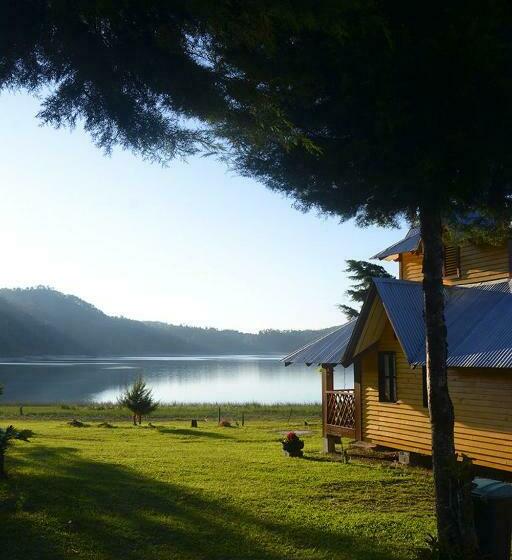 Superior room with lake view, Cabañas Paraiso Tziscao