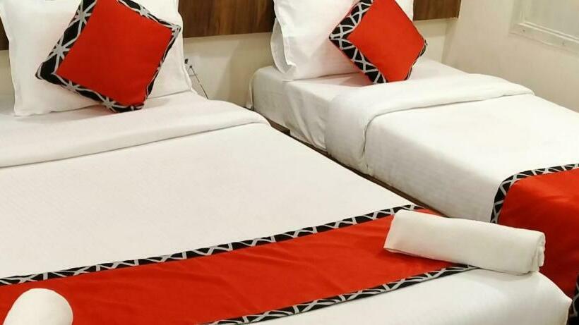 Номер Deluxe Одноместный, Empire Inn