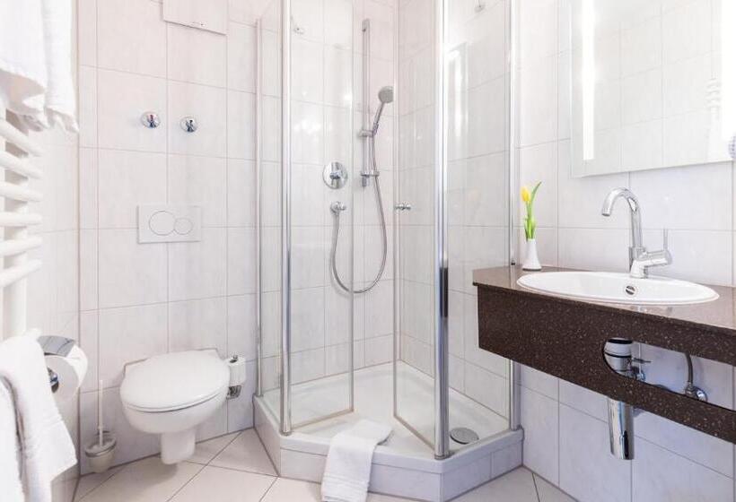 اتاق استاندارد, Gasthaus Krone