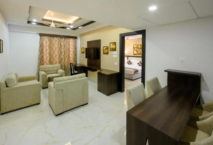 スイート, Essentia Manipal Inn