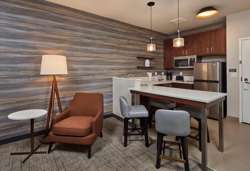 סוויטה, Residence Inn Sacramento Davis