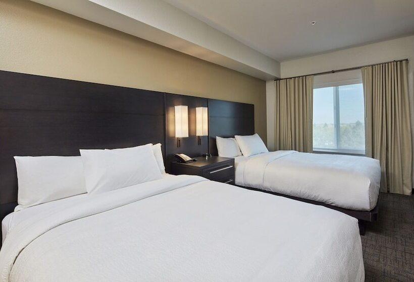 סוויטה, Residence Inn Sacramento Davis