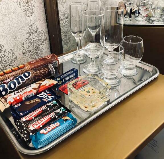 豪华房间, Motel Anonimus