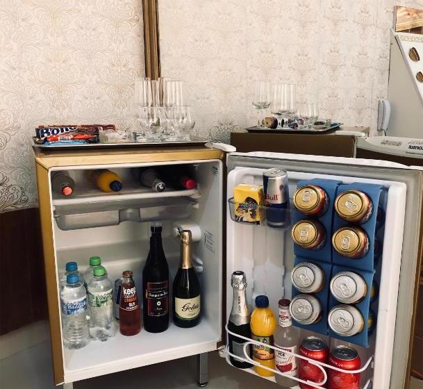 豪华房间, Motel Anonimus