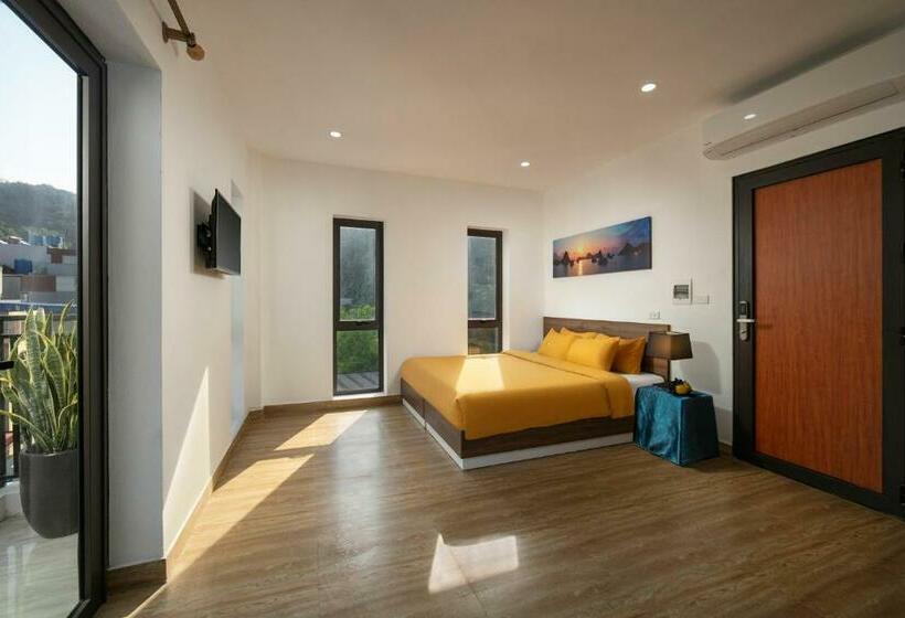 اتاق لوکس با بالکن, Cocoon Inn Cat Ba