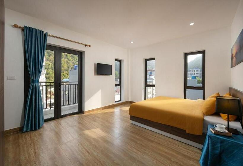 اتاق لوکس با بالکن, Cocoon Inn Cat Ba