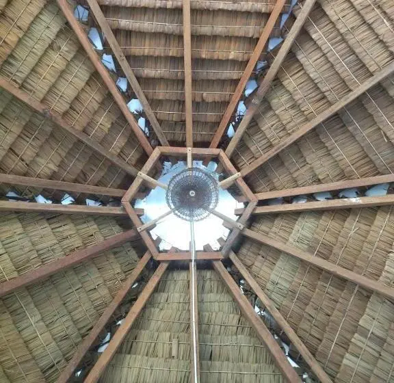 اتاق عادی, Little Nomads Eco Guesthouse