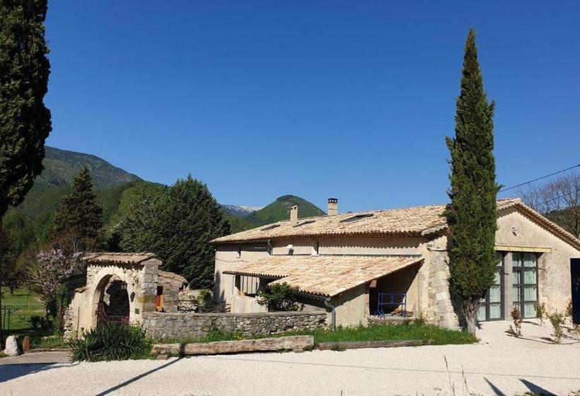 Standardrum Trädgårdsutsikt, Mas De Reilhanette