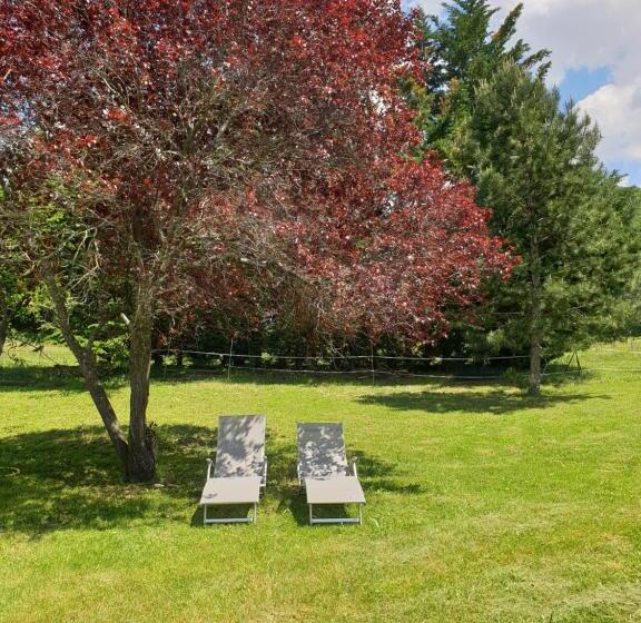 Standardrum King Size Säng, Mas De Reilhanette