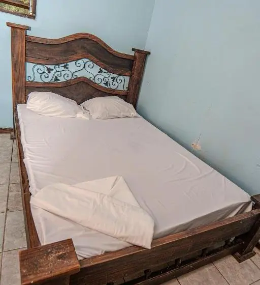 浴室共有ファミリールーム, Costa Linda Art Hostel