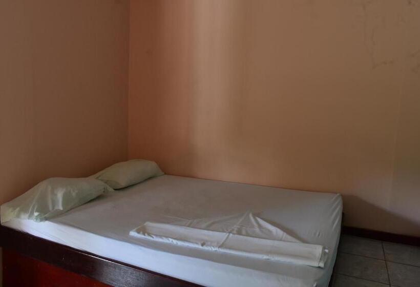 バス共有のスタンダードルーム, Costa Linda Art Hostel