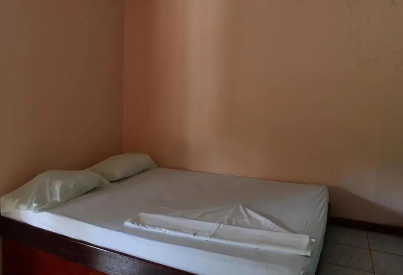 バス共有のスタンダードルーム, Costa Linda Art Hostel