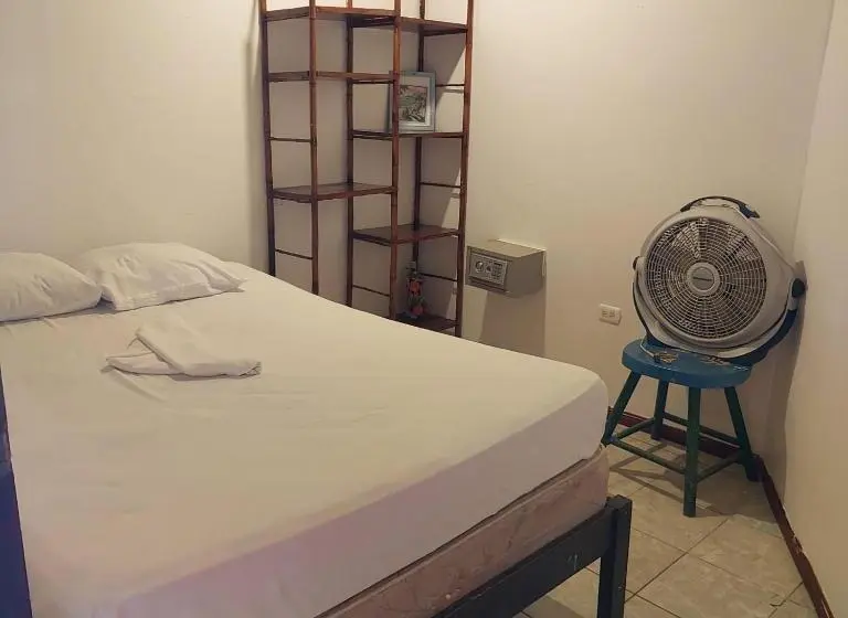スタンダードルーム, Costa Linda Art Hostel