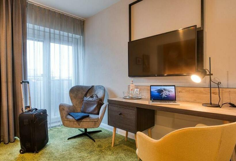 Номер Стандарт, Nyce Hotel Ingolstadt, Trademark Collection By Wyndham