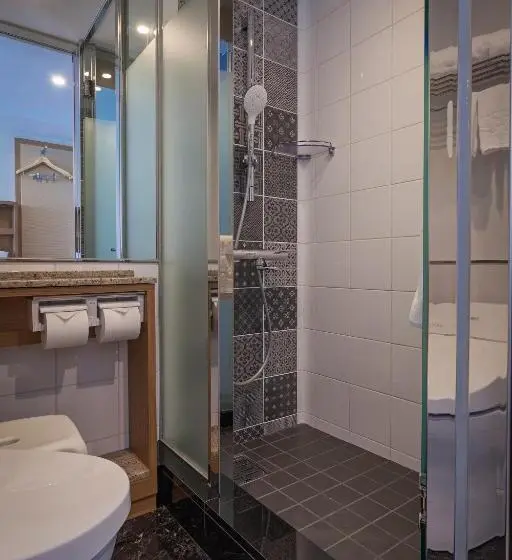 Standard-huone Merinäkymä, Kariyushi Lch. Resort