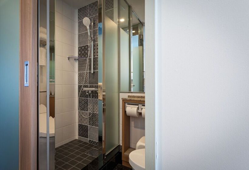 סוויטה, Kariyushi Lch. Resort