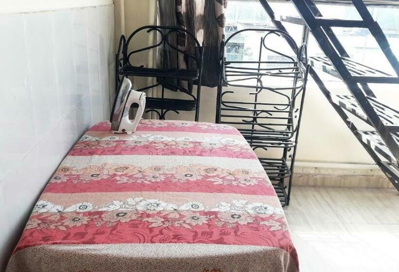 Estúdio Familiar, Qube House Bnb