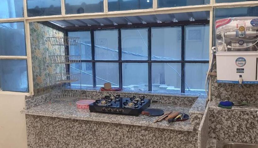 Apartamento 1 Dormitório com Vistas, Qube House Bnb