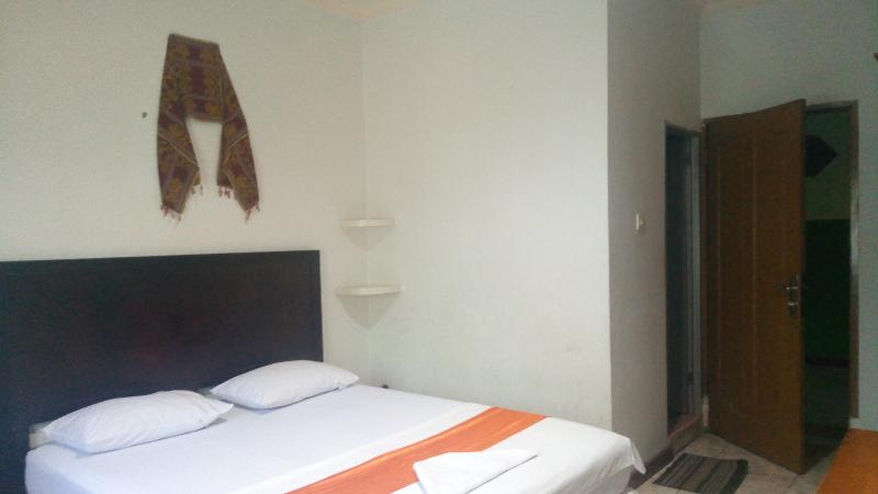 اتاق استاندارد, Transit 1 Makassar Redpartner