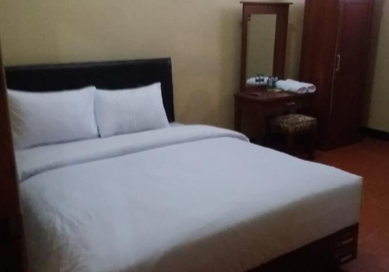 اتاق استاندارد, Transit 1 Makassar Redpartner