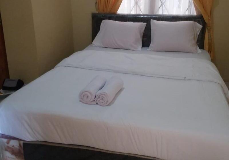 اتاق استاندارد, Transit 1 Makassar Redpartner