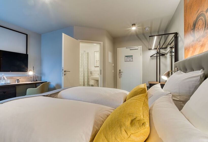 Номер Стандарт, Nyce Hotel Ingolstadt, Trademark Collection By Wyndham
