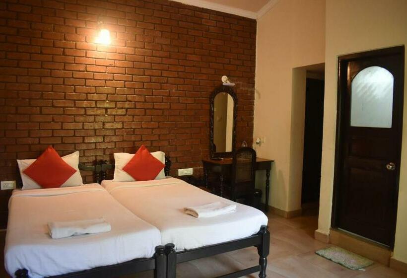 اتاق استاندارد, La Petite Guest House