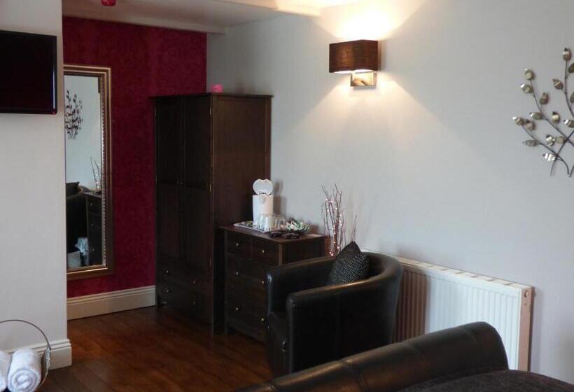 스탠다드 룸 킹사이즈 침대, The Cross Guest House