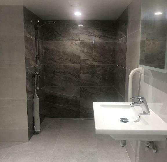 חדר דלוקס, Tuppenhurst Barn