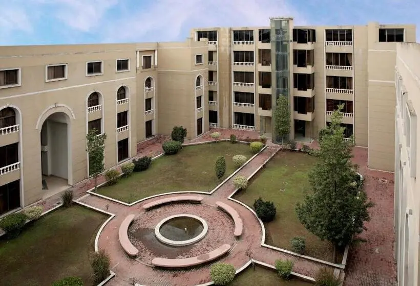 اتاق لوکس, Avari Xpress Islamabad