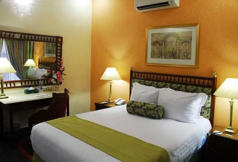 سوییت اجرایی, Avari Xpress Islamabad