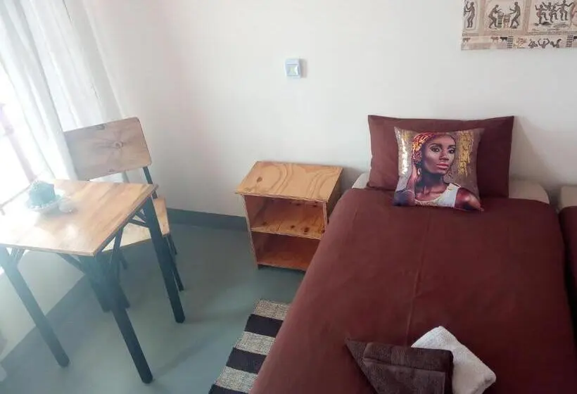 اتاق استاندارد, Stop 'n Stay Otavi Rest Camp