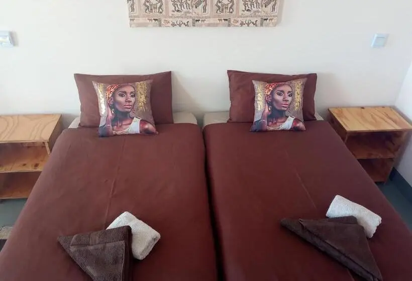 اتاق استاندارد, Stop 'n Stay Otavi Rest Camp