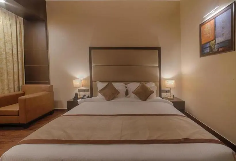 キングサイズベッドのデラックスルーム, Vivanta Jamshedpur, Golmuri