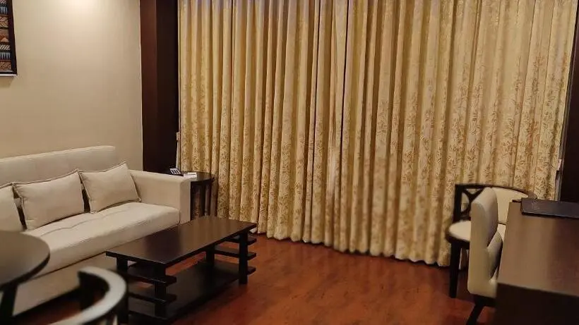 スーペリアースイート, Vivanta Jamshedpur, Golmuri