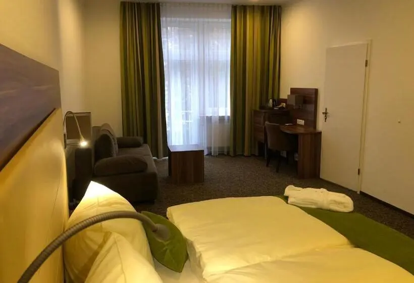 バルコニー付きジュニアスイート, Villa Elsa