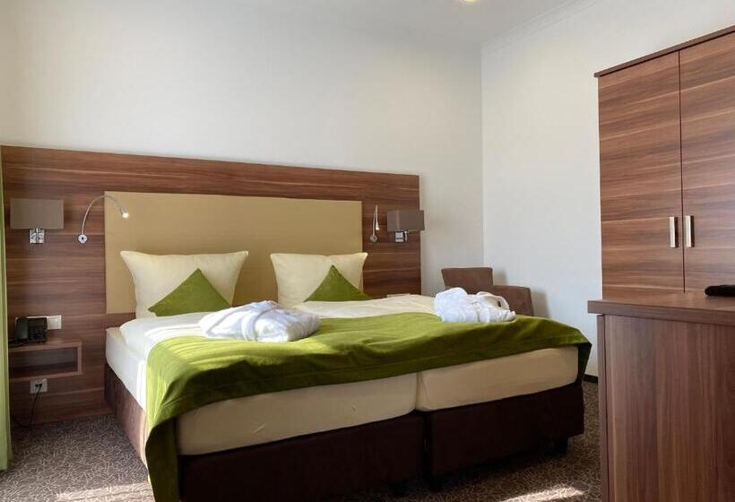 סוויטה, Villa Elsa