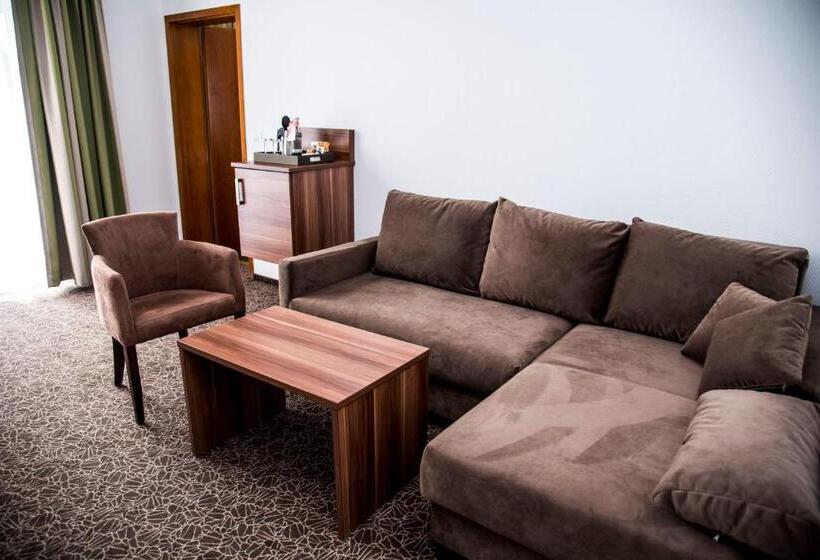 סוויטה עם מרפסת, Villa Elsa