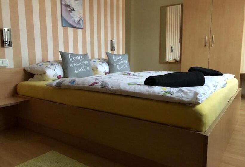 Номер Стандарт, Gästehaus Falkenstein