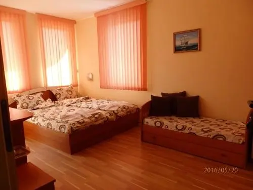اتاق استاندارد با بالکن, Guest House Napoli