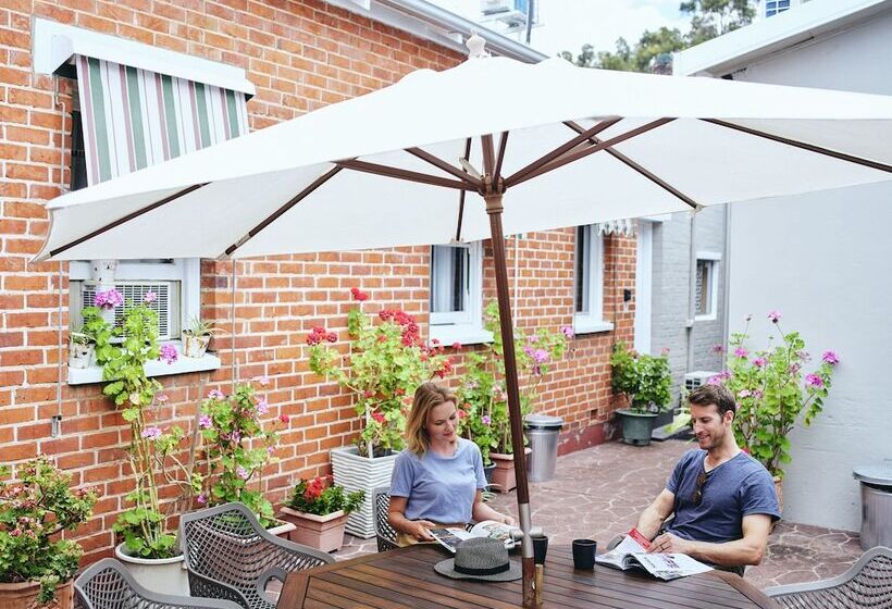 חדר סטנדרט חדר אמבטיה משותף, Black Diamond Lodge