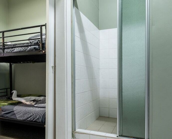 סוויטה משפחתית, Black Diamond Lodge