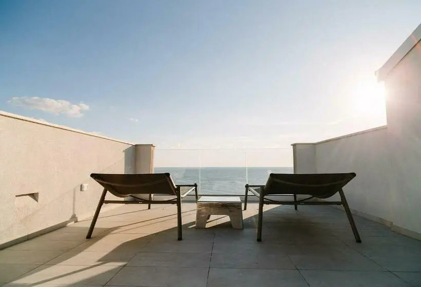 Suite Vista Mar, Numa