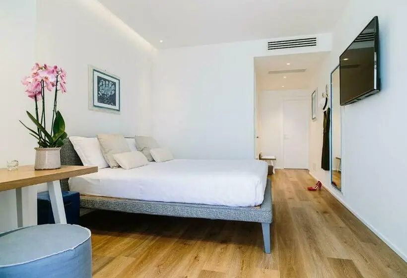 Habitació Estàndard Vista Mar, Numa