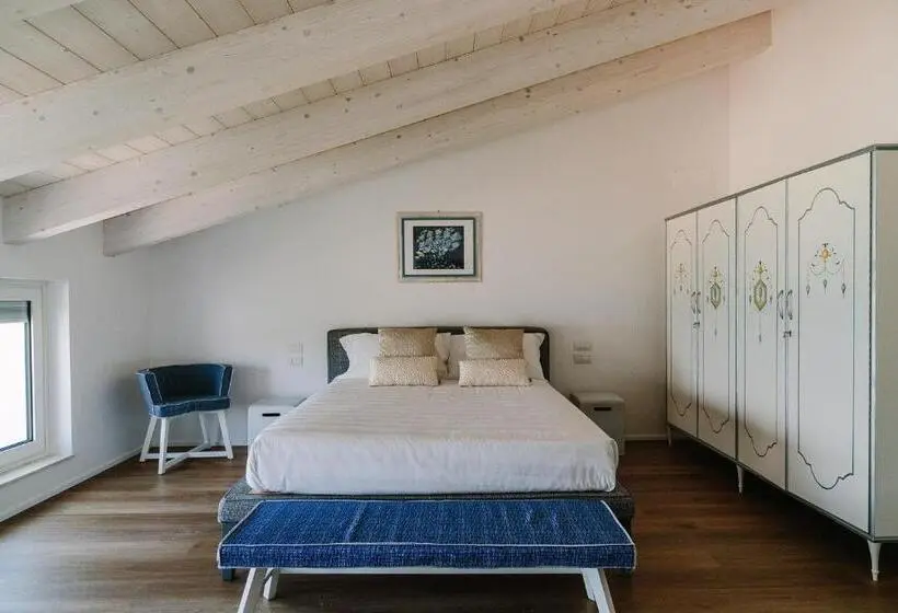 Suite Vista Mar, Numa