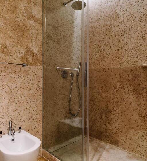 Habitació Estàndard amb Balconada, Numa