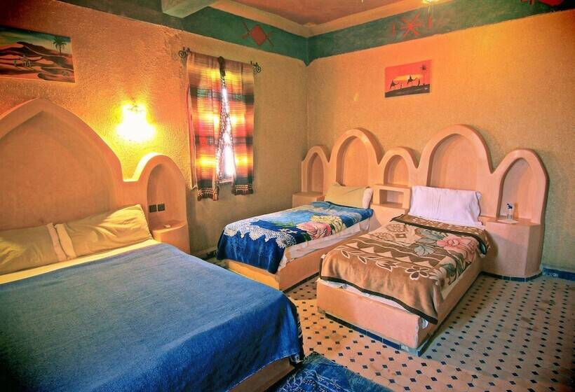 اتاق استاندارد سه نفره, Dar Tafouyte