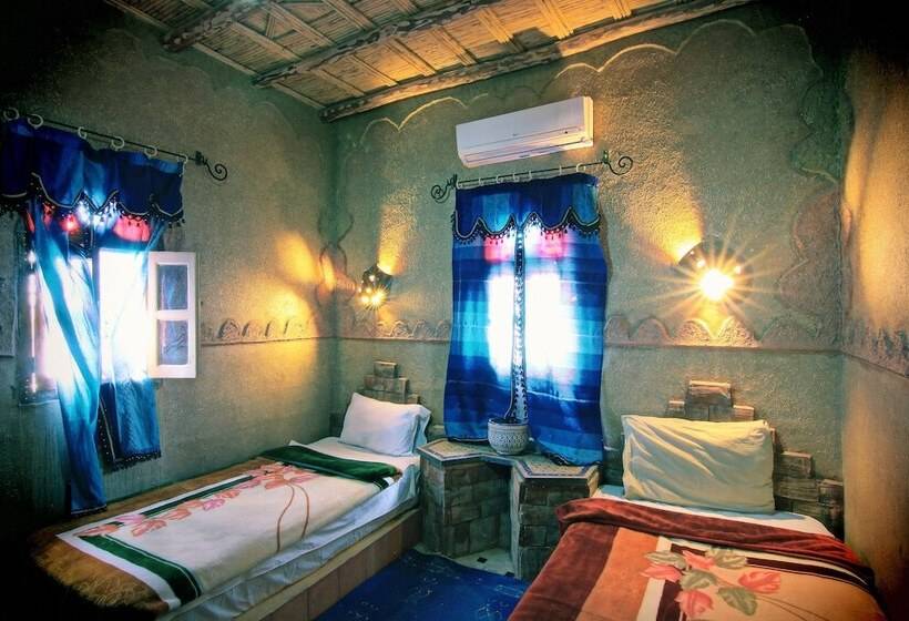 اتاق خانوادگی, Dar Tafouyte